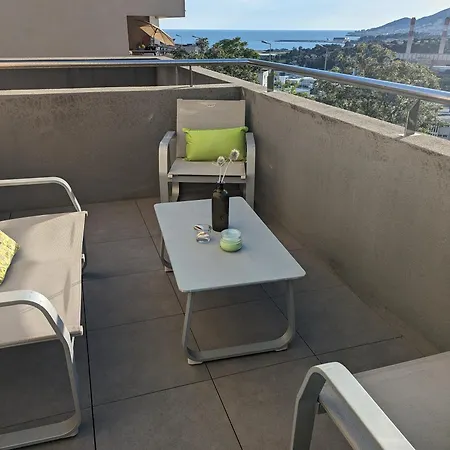 Apartamento Joli Cocon A Avec Terrasse Vue Ajaccio (Corsica)