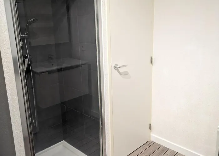 Joli Cocon à Avec Terrasse Vue * Ajaccio (Corsica)